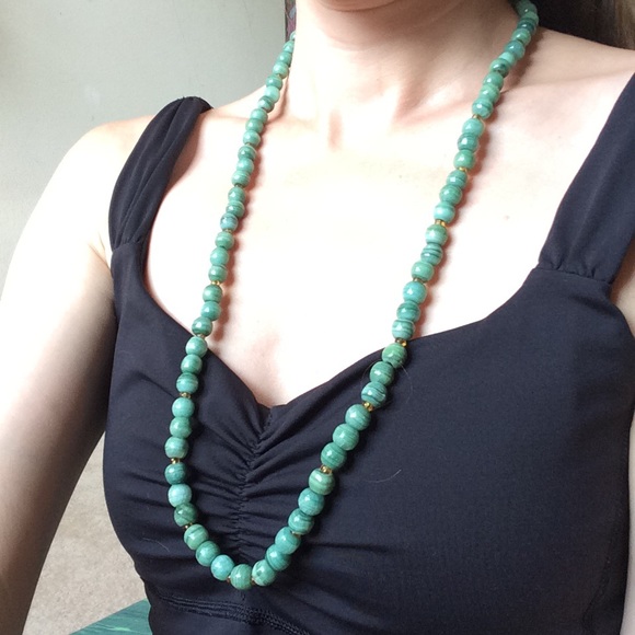 SOLD Glass Stone Minty Green Necklace - Picture 7 of 7